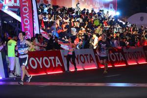 BIB: 323, 61296
                            <button type="button" onclick="openModal(23215281)" class="btn btn-primary btn-sm float-right btn-popup" data-toggle="modal" data-target=".modal-high-quality">
                        <i class="fas fa-shopping-cart"></i> Add to Cart
                    </button>
                                            <button type="button" onclick="isThisMe(23215281, true)" class="btn btn-success btn-sm float-right btn-popup btn-isme hidden" data-toggle="tooltip" data-placement="bottom" title="นี่คือรูปของคุณใช่ไหม คลิกที่นี่เพื่อเอาเข้าอัลบั้ม">
                        <i class="fas fa-plus"></i> Add to album
                    </button>
                    <button type="button" onclick="isThisMe(23215281, false)" class="btn btn-warning btn-sm float-right btn-popup btn-isnotme hidden">
                        <i class="fas fa-ban"></i> Remove from album
                    </button>